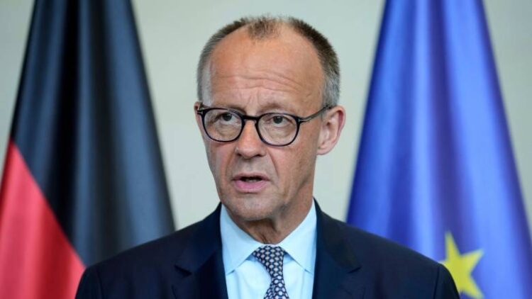 Μερτς κατά ΗΠΑ για το Ιράν: «Οι Αμερικανοί ταπεινώνονται από τους Φρουρούς της Επανάστασης»