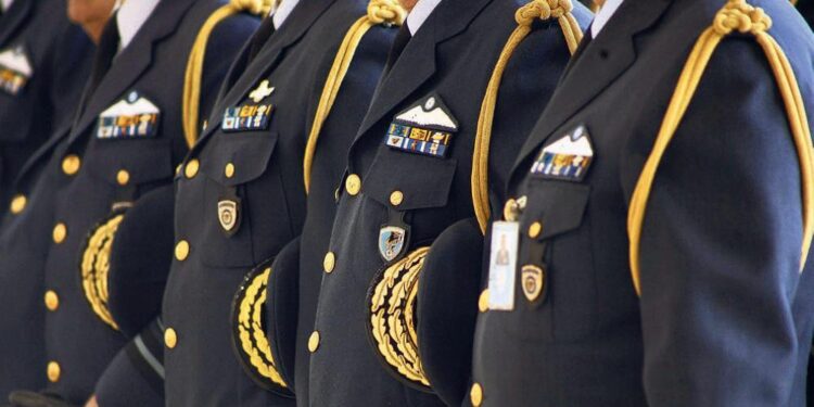 Να μην αδικηθούν πάλι οι Απόστρατοι Αξιωματικοί