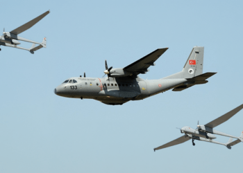 Τουρκικές παραβιάσεις στο FIR Αθηνών — 8 παραβιάσεις από CN-235 και UAV