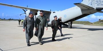 Επίσκεψη Αστραπή του Αρχηγού ΓΕΑ στην 55ΣΜ στην Κύπρο