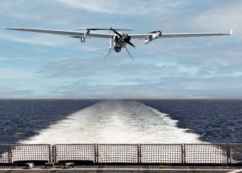 Σχέδιο των ΗΠΑ για το Ιράν: Στο τραπέζι άμεσα πλήγματα και έλεγχος των Στενών του Ορμούζ