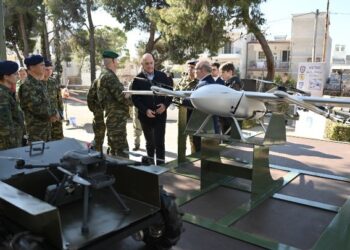 Παραγωγή 4000 drones ανακοίνωσε ο Δένδιας απο 306 Εργοστάσιο Βάσης