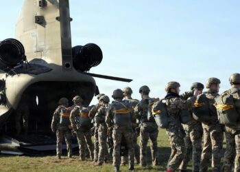 Το Πεντάγωνο ανακοίνωσε οτι  θα αποσύρει περίπου 5.000 Αμερικανούς στρατιώτες από τη Γερμανία
