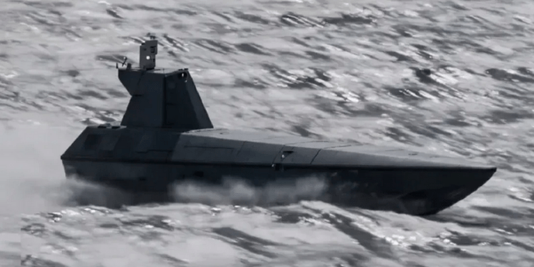 Ειδικοί στο Άμυνας “σκανάρουν” το  Θαλάσσιο Drone που εντοπίστηκε στην  Λευκάδα !