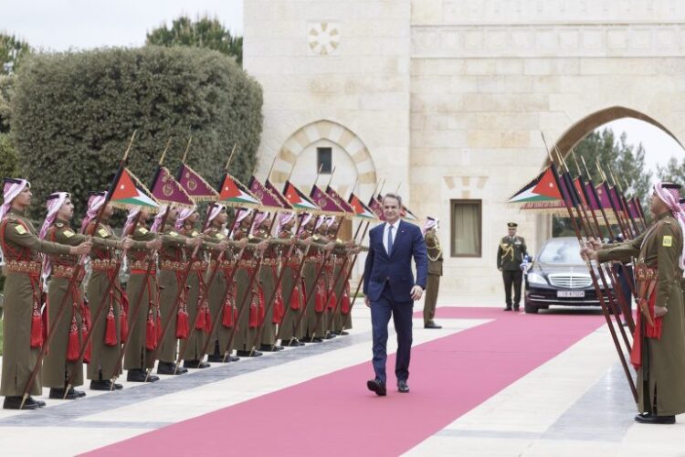 Μητσοτάκης από Αμμάν: Επιστροφή στο καθεστώς σταθερότητας στα Στενά του Ορμούζ