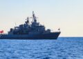 Τουρκική πρόκληση στο Αιγαίο: Πολεμικό παρενόχλησε πλοίο – Άμεση απάντηση από τη φρεγάτα «Αδριάς»