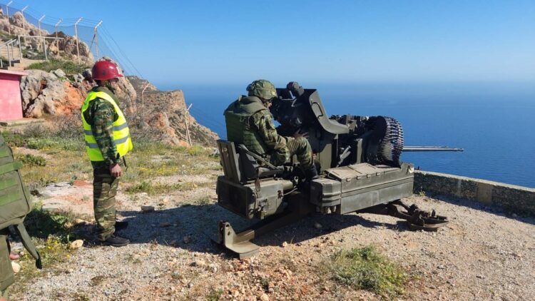 Eκτελέστηκαν Βολές Βαρέων Όπλων Πεζικού  κατά πλωτών στόχων…Στο Π.Β.Κ