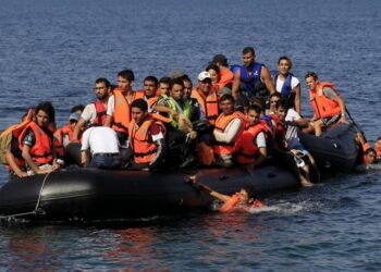 Ακόμη 2 λέμβους με 72 λαθρομετανάστες εντοπίστηκαν νότια της Γαύδου