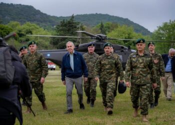 O ΥΦΕΘΑ Δαβάκης επισκέφθηκε την 1η Ταξιαρχία Καταδρομών – Αλεξιπτωτιστών (1ηΤΑΞ ΚΔ-ΑΛ «Ελ Αλαμέιν»)