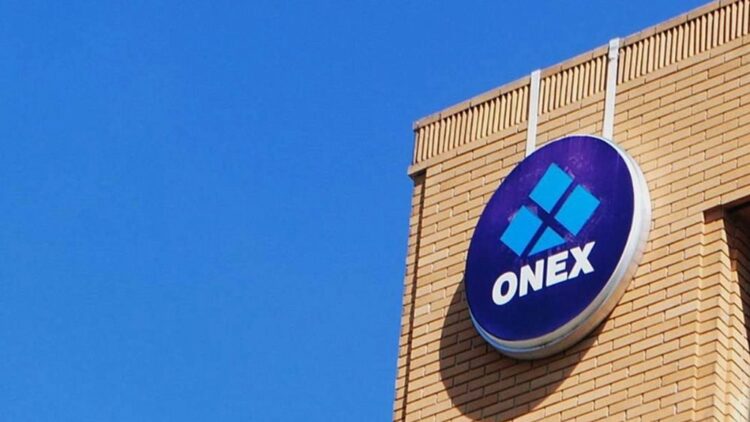 ONEX: Πέμπτη χρονιά δωρεάν αερομεταφοράς έκτακτης ανάγκης για όλους τους κατοίκους της Σύρου