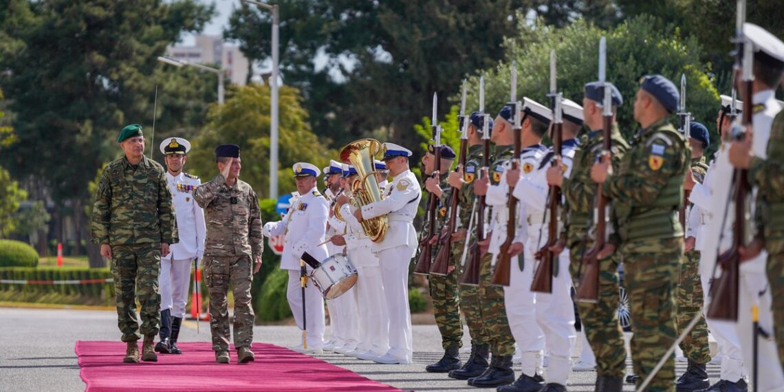Επίσημη Επίσκεψη του Αρχηγού ΓΕΕΔ της Γαλλίας στην Ελλάδα (video επίδειξης Ειδικών Δυνάμεων)