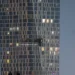 Μόσχα: Ουκρανικό μη επανδρωμένο αεροσκάφος έπληξε πολυκατοικία λίγες ημέρες πριν την παρέλαση της νίκης