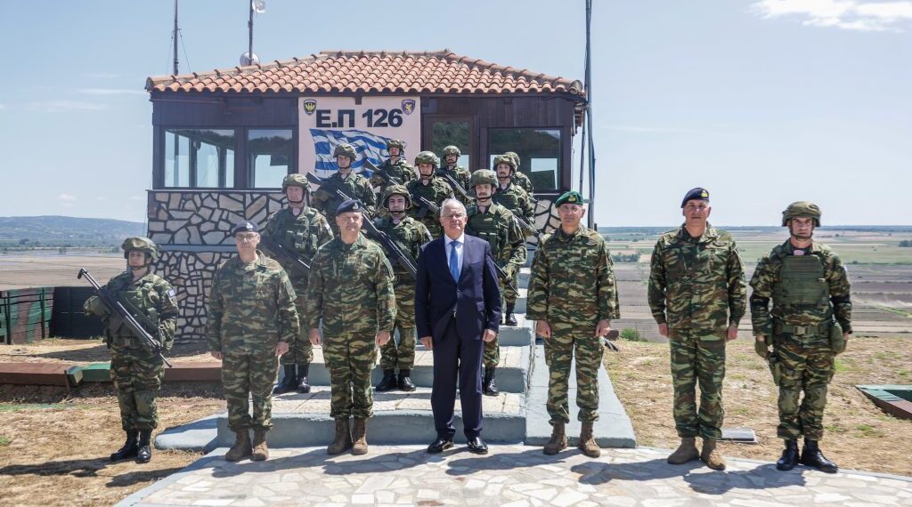 «Βρισκόμαστε στο Επιτηρητικό Φυλάκιο “5” της ελληνοτουρκικής μεθορίου στο νομό Έβρου.