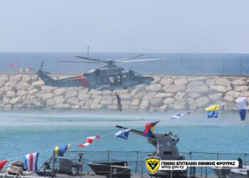 Μέλη της Επιτροπής Πολιτικής και Ασφάλειας της ΕΕ, στην Ναυτική Βάση «ΕΥΑΓΓΕΛΟΣ ΦΛΩΡΑΚΗΣ» στο Μαρί