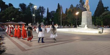 Τα αποκαλυπτήρια του ιστορικού ανδριάντα του Θεόδωρου Κολοκοτρώνη
