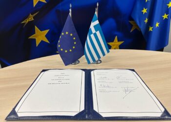 SAFE: Η Ελλάδα υπέγραψε τη συμμετοχή της στο ευρωπαϊκό πρόγραμμα άμυνας