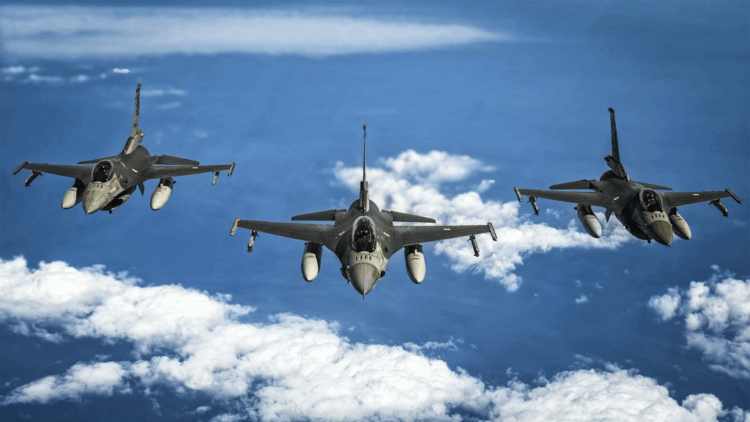 Τουρκικά F-16 παρενόχλησαν το Α/Φ του Δένδια και ομολόγων του προς την Κύπρο!!!