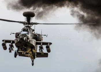 Πτώση ελικοπτέρου Apache των ΗΠΑ στα Στενά του Ορμούζ
