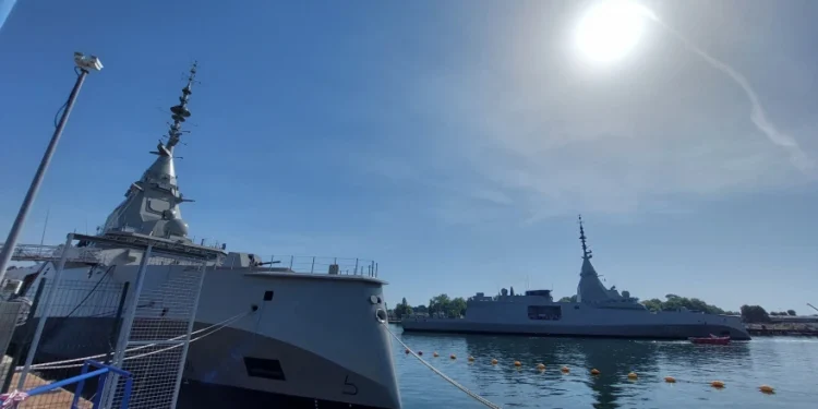 Ξεκίνησαν οι θαλάσσιες δοκιμές της φρεγάτας «Φορμίων» – Νέο ορόσημο για το Πολεμικό Ναυτικό