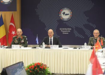 Οι αρχηγοί Χούπης και Μπαϊρακτάρογλου συναντήθηκαν κατ’ ιδίαν!