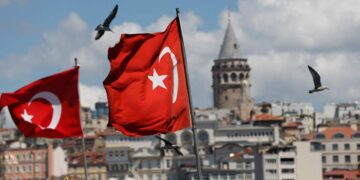 Τουρκία: Διαψεύδει παρενόχληση του αεροσκάφους που μετέφερε τον Δένδια