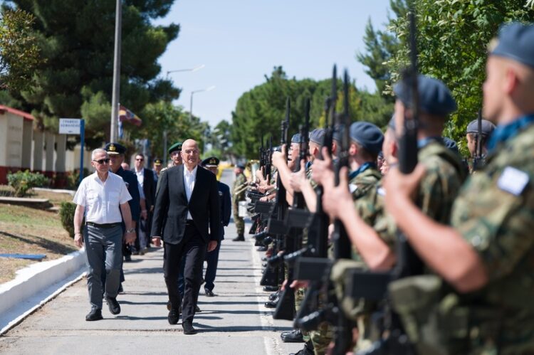 Δένδιας: Στόχος η Ελλάδα να γίνει η ισχυρότερη δύναμη της ΕΕ στα Αυτόνομα Οχήματα έως το 2030 1 Δένδιας: Στόχος η Ελλάδα να γίνει η ισχυρότερη δύναμη της ΕΕ στα Αυτόνομα Οχήματα έως το 2030