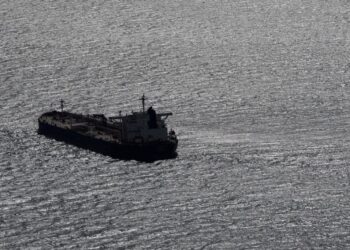 Ουκρανικά drones χτύπησαν τον ρωσικό «σκιώδη στόλο» στην Αζοφική Θάλασσα
