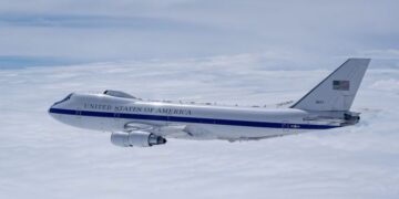 Το Boeing E-4B “Nightwatch” της Πολεμικής Αεροπορίας των ΗΠΑ, προσγειώθηκε στην αεροπορική βάση της Σούδας.