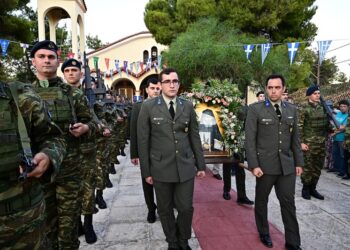 Άγιος Παΐσιος: Με λαμπρότητα ο εορτασμός του Προστάτη του Όπλου των Διαβιβάσεων 8 Άγιος Παΐσιος: Με λαμπρότητα ο εορτασμός του Προστάτη του Όπλου των Διαβιβάσεων
