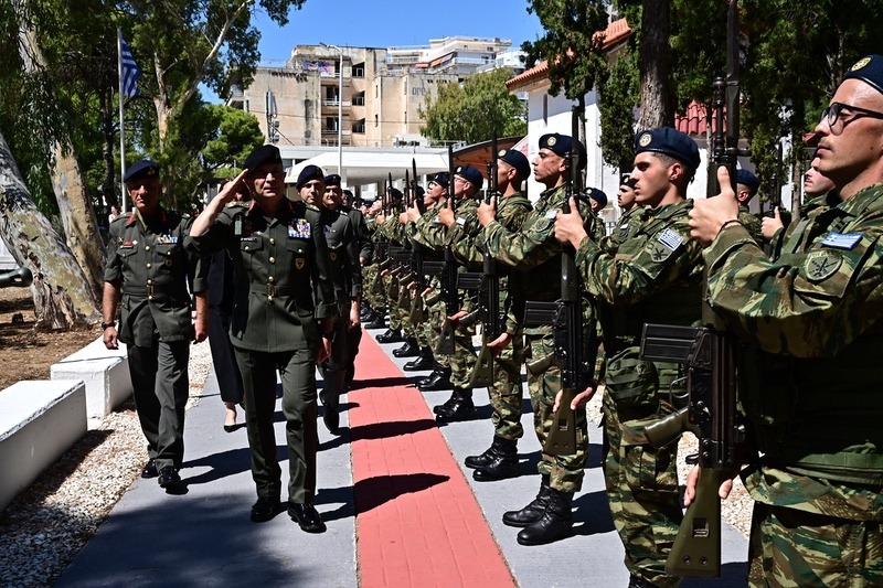 Τίμησαν στη Σχολή Πυροβολικού τον ήρωα της Κύπρου Στυλιανό Καλμπουρτζή 2 EGA 1716