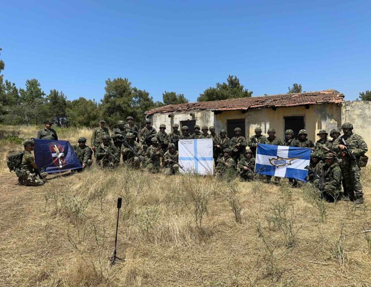 Λέσχη Εφέδρων Ενόπλων Δυνάμεων …Θα μας βρείτε μπροστά σας.