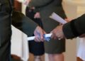 Αποφοίτησαν 17 Αξιωματικοί από τη Σχολή Τηλεπικοινωνιών Ηλεκτρονικών Αξιωματικών Διαβιβάσεων