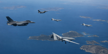 Νέα τουρκική πρόκληση στο Αιγαίο: Τρία UAV προχώρησαν σε παραβιάσεις και παραβάσεις