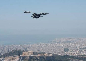 Διελεύσεις αεροσκαφών της Πολεμικής Αεροπορίας πάνω από την Αθήνα σήμερα 6 Διελεύσεις αεροσκαφών της Πολεμικής Αεροπορίας πάνω από την Αθήνα σήμερα
