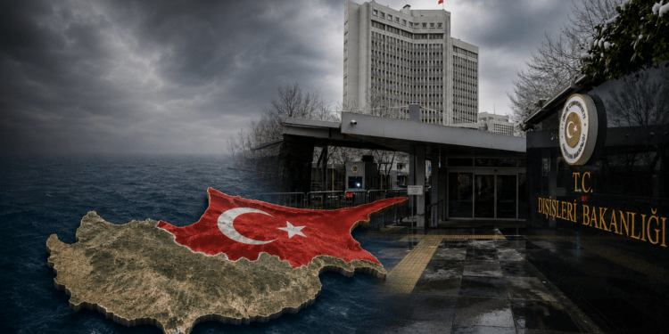 Κυπριακό: Η Άγκυρα επιμένει στη λύση δύο κρατών – Νέα επίθεση σε Λευκωσία