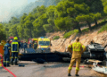Δύο νεκροί και δύο τραυματίες από τη σύγκρουση ελικοπτέρων στην Ψάθα 17 Δύο νεκροί και δύο τραυματίες από τη σύγκρουση ελικοπτέρων στην Ψάθα