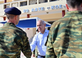 Δαβάκης από Ψέριμο: Υψηλή ετοιμότητα στην 80 ΑΔΤΕ – Στο πλευρό των ακριτών οι Ένοπλες Δυνάμεις 7 Δαβάκης από Ψέριμο: Υψηλή ετοιμότητα στην 80 ΑΔΤΕ – Στο πλευρό των ακριτών οι Ένοπλες Δυνάμεις
