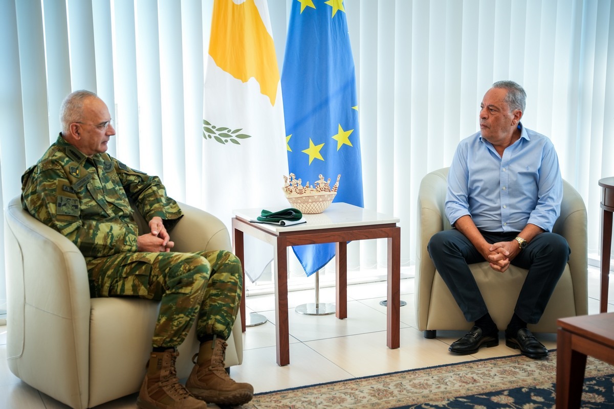 Κύπρος: Στα F-16 και τη Φρεγάτα «ΝΙΚΗΦΟΡΟΣ ΦΩΚΑΣ» ο Αρχηγός ΓΕΕΘΑ 4 Episkepsi Archigou GEETHA stin Kypro 2026 08 21 007