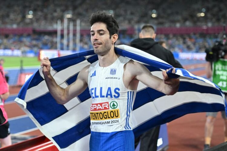 Πέταξε στα 8.44 ο Τέντογλου και έστειλε την Ελλάδα στα Ουράνια 1 Πέταξε στα 8.44 ο Τέντογλου και έστειλε την Ελλάδα στα Ουράνια