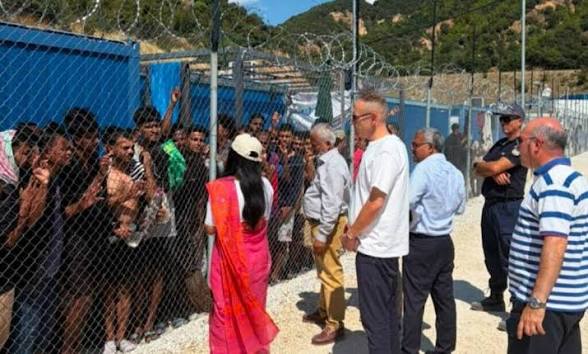 Σοβαρά επεισόδια και πετροπόλεμος κατά Αστυνομικών στη Δομή της Σιντικής 1 Σοβαρά επεισόδια και πετροπόλεμος κατά Αστυνομικών στη Δομή της Σιντικής
