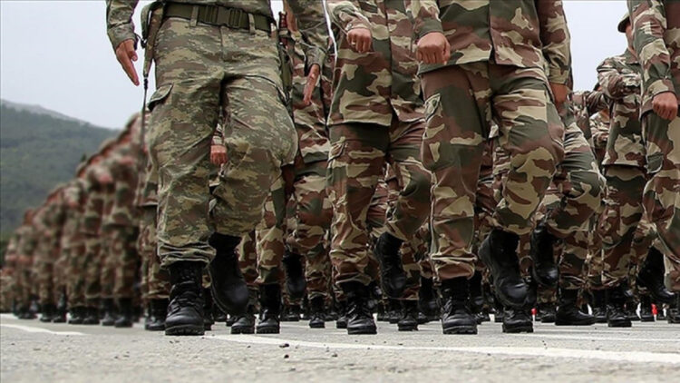 Προκηρύξεις για την πρόσληψη 1000 Επαγγελματιών Οπλιτών (ΕΠΟΠ) για το 2026 1 Προκηρύξεις για την πρόσληψη 1000 Επαγγελματιών Οπλιτών (ΕΠΟΠ) για το 2026