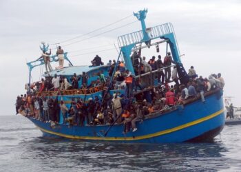 327 Λαθρομετανάστες σε 24 ώρες έφτασαν νότια της Κρήτης …Που το πάμε ; 6 327 Λαθρομετανάστες σε 24 ώρες έφτασαν νότια της Κρήτης …Που το πάμε ;