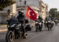 Τούρκοι μοτοσικλετιστές «παρήλασαν» στην Κομοτηνή με σημαίες και Τούρκικα εμβατήρια 13 Τούρκοι μοτοσικλετιστές «παρήλασαν» στην Κομοτηνή με σημαίες και Τούρκικα εμβατήρια
