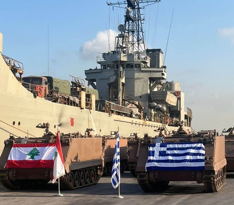Στον Λίβανο 13 ακόμη τεθωρακισμένα Μ113 από την Ελλάδα – Έφτασαν με το αρματαγωγό «ΡΟΔΟΣ» 1 Στον Λίβανο 13 ακόμη τεθωρακισμένα Μ113 από την Ελλάδα – Έφτασαν με το αρματαγωγό «ΡΟΔΟΣ»