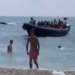 Ισπανία: Βάρκα αποβίβασε 60 λαθρομετανάστες μπροστά σε λουόμενους και εξαφανίστηκε 12 Ισπανία: Βάρκα αποβίβασε 60 λαθρομετανάστες μπροστά σε λουόμενους και εξαφανίστηκε