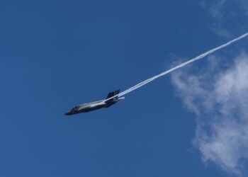 Ισραηλινά πλήγματα στη Συρία: Οκτώ επιθέσεις στη βάση Αμπού αλ-Ντουχούρ 7 Ισραηλινά πλήγματα στη Συρία: Οκτώ επιθέσεις στη βάση Αμπού αλ-Ντουχούρ
