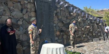 Κύπρος: Τίμησαν στην Ευρύχου τους 58 ήρωες του 256 Τάγματος Πεζικού