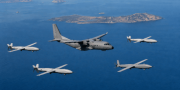 Τουρκικό CN-235 και τέσσερα UAV στο Αιγαίο – 10 παραβάσεις και 3 παραβιάσεις