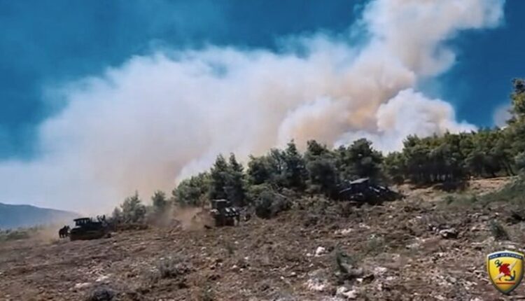 Οι Ένοπλες Δυνάμεις στη μάχη των πυρκαγιών με προσωπικό και εναέρια μέσα 1 Οι Ένοπλες Δυνάμεις στη μάχη των πυρκαγιών με προσωπικό και εναέρια μέσα