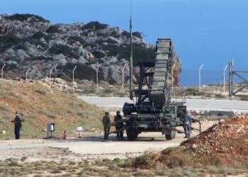 Αξημέρωτα αναχώρησαν οι Patriot απο την Κάρπαθο για τη Σούδα *(video)
